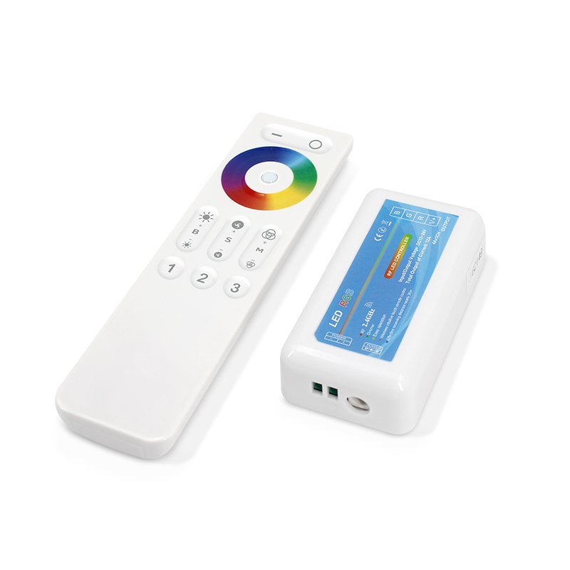 DST-03_2.4G 3 Zone Touch Remote RGB Controller